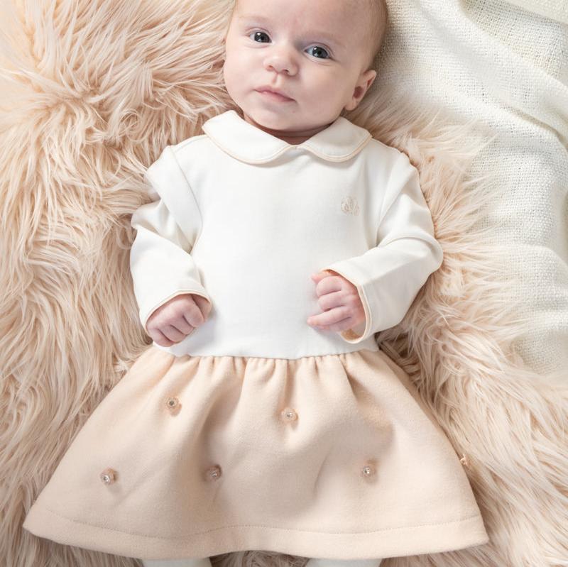 ROBE YANA